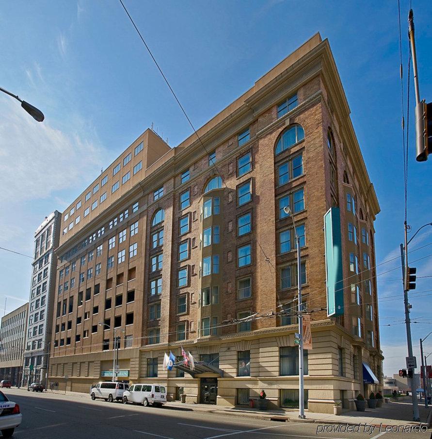 Doubletree Dayton-Downtown Exterior foto
